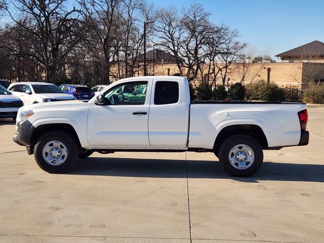 Used 2021 Toyota Tacoma SR image 4