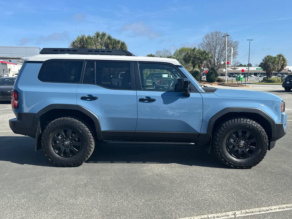 Used 2024 Toyota Land Cruiser image 2