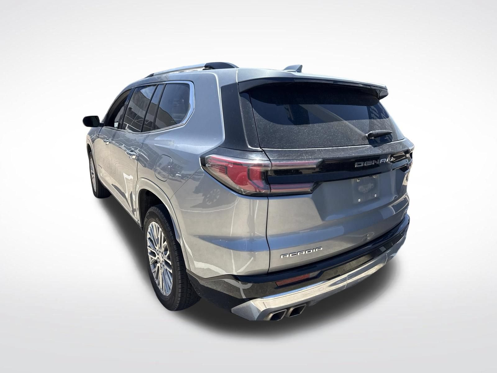 Used 2024 GMC Acadia Denali FWD image 9