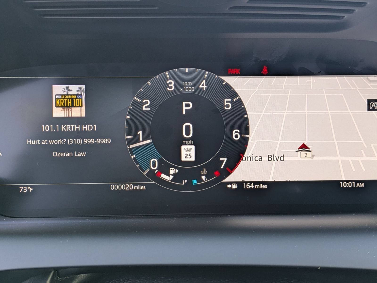 New 2026 Land Rover Discovery Sport Landmark AWD/4WD image 18