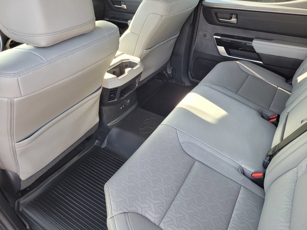 Used 2023 Toyota Tundra Limited AWD/4WD image 10