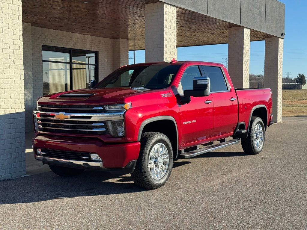 Used 2020 Chevrolet Silverado 2500 High Country w/ Technology Package image 3