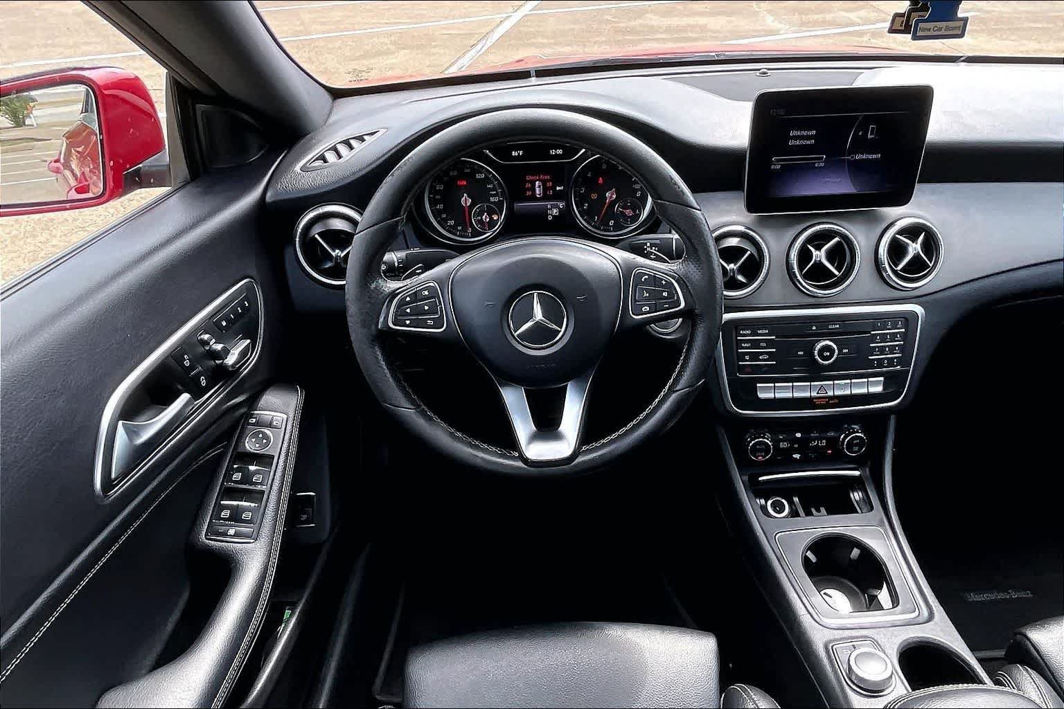 Used 2018 Mercedes-Benz CLA 250 image 12