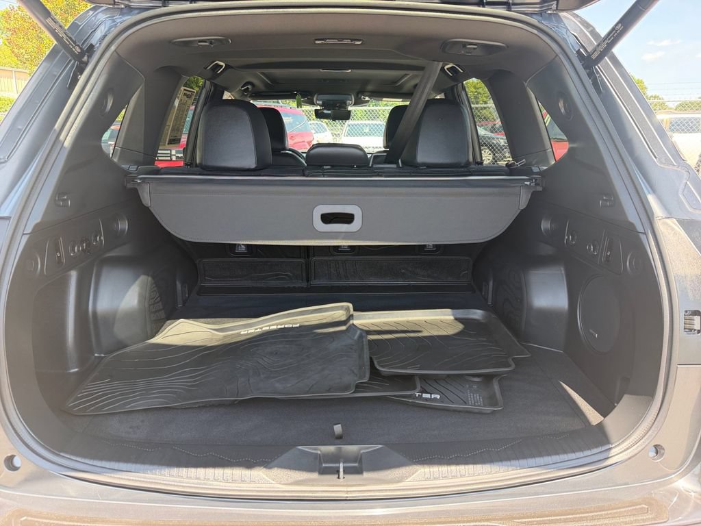 Certified 2025 Subaru Forester Touring w/ Popular Package - Touring AWD/4WD image 15