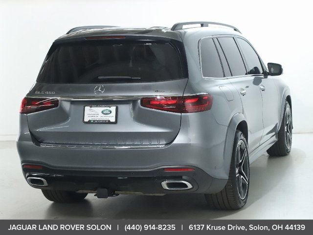 Used 2025 Mercedes-Benz GLS 450 4MATIC image 9
