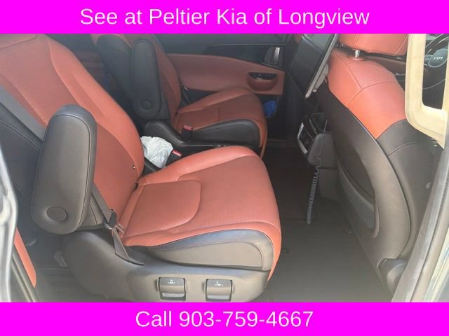 Used 2022 Kia Carnival SX Prestige FWD image 4
