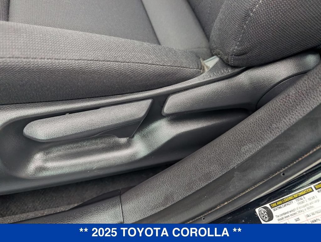 Used 2025 Toyota Corolla LE w/ LE Premium Package FWD image 14