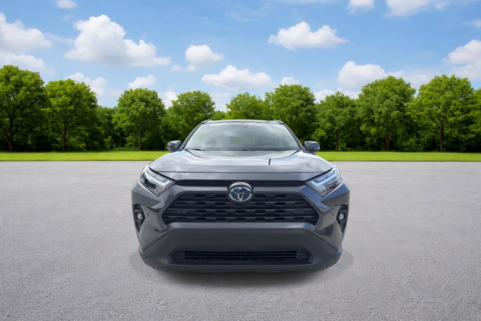 Used 2024 Toyota RAV4 XLE Premium w/ Weather Package AWD/4WD image 2