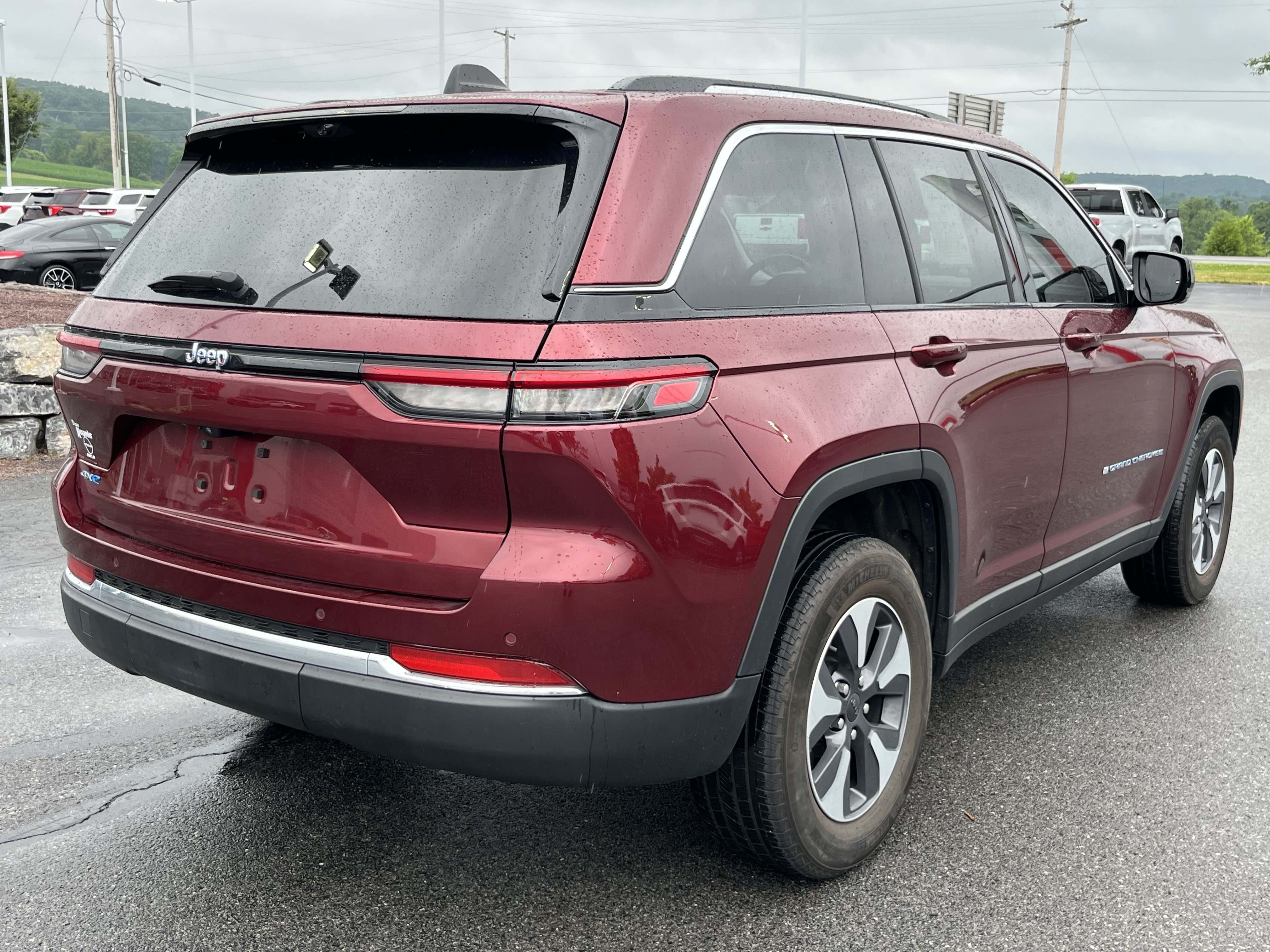 Used 2023 Jeep Grand Cherokee 4WD 4xe w/ Luxury Tech Group II image 5