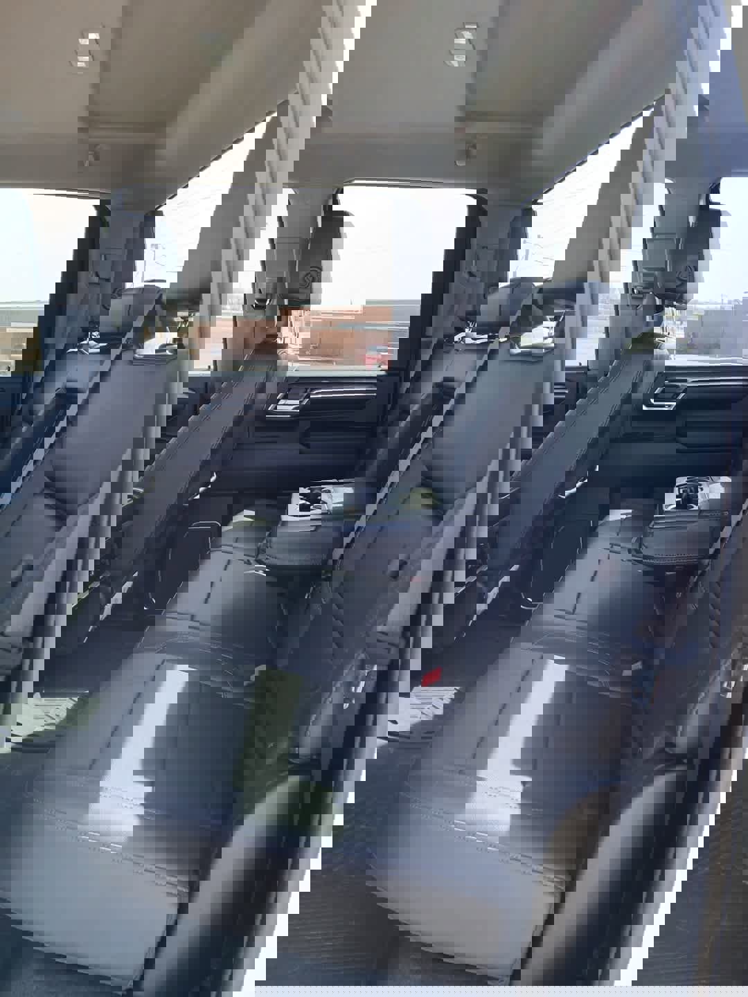 Used 2024 Chevrolet Silverado 2500 LTZ w/ LTZ Convenience Package image 35