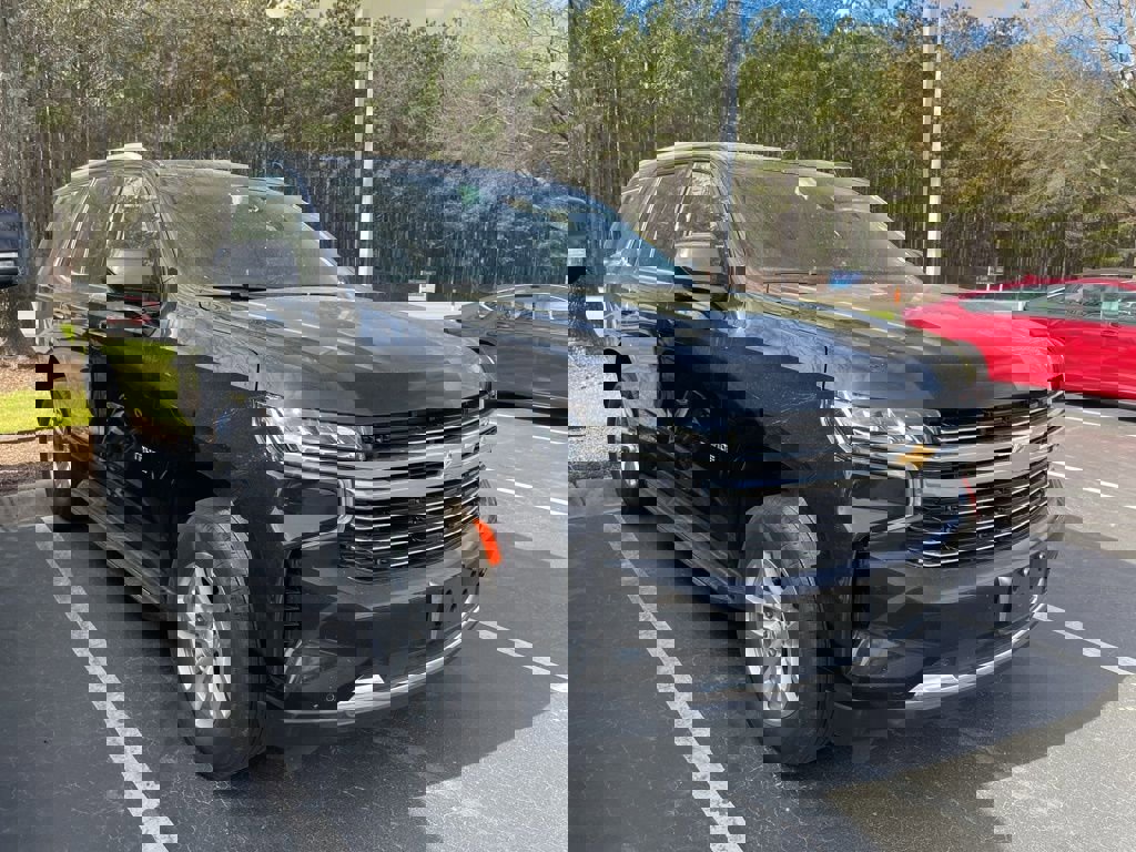 Used 2024 Chevrolet Tahoe LT image 2