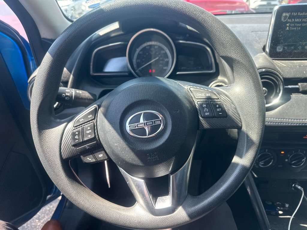 Used 2016 Scion iA FWD image 4
