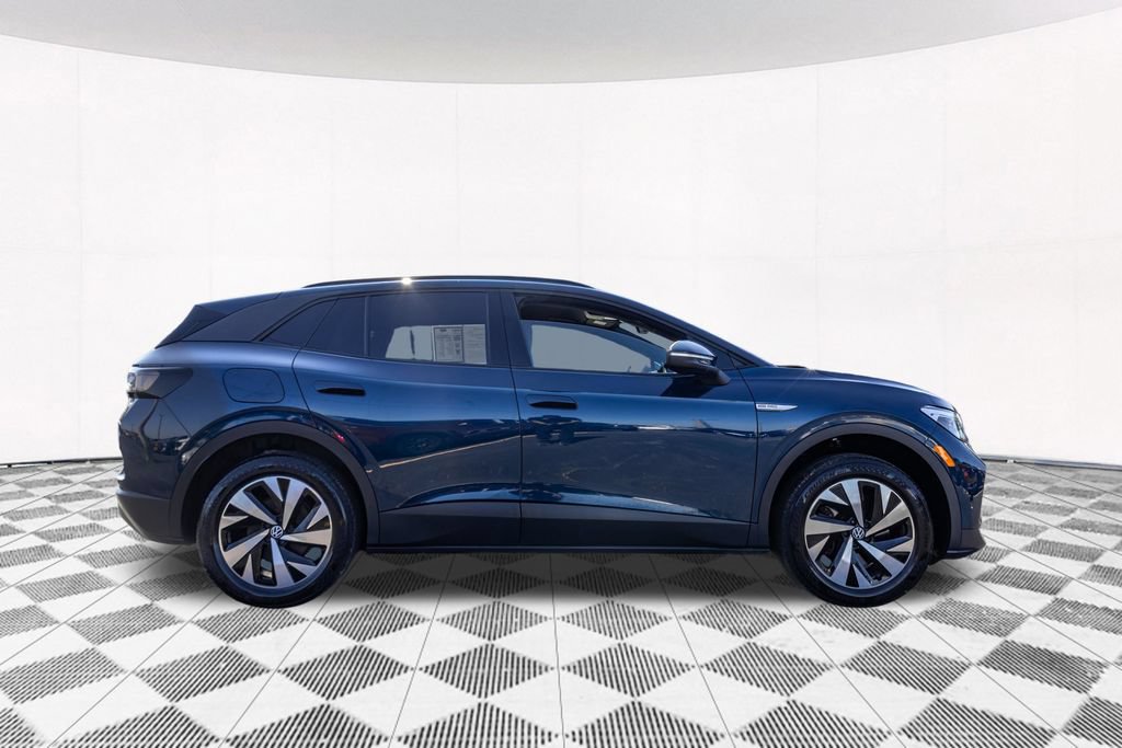 Used 2023 Volkswagen ID.4 Pro AWD/4WD image 11