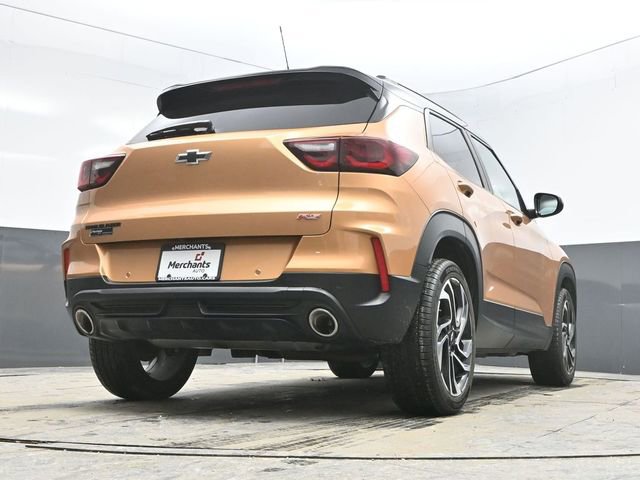 Used 2024 Chevrolet TrailBlazer RS w/ Driver Confidence Package image 22