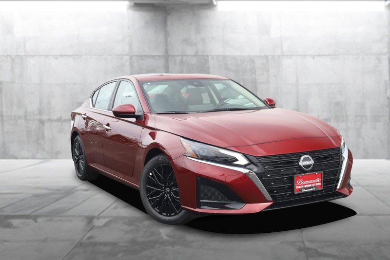 New 2025 Nissan Altima 2.5 SV w/ SV Special Edition Package image 2