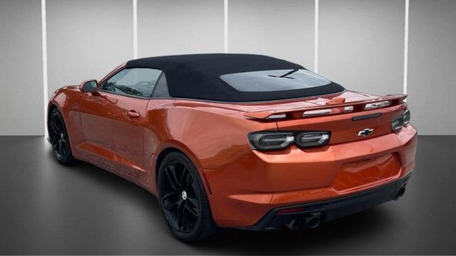 Used 2023 Chevrolet Camaro LT w/ Design Package 2 RWD image 14