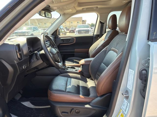 Used 2021 Ford Bronco Sport Outer Banks w/ Outer Banks Package AWD/4WD image 12