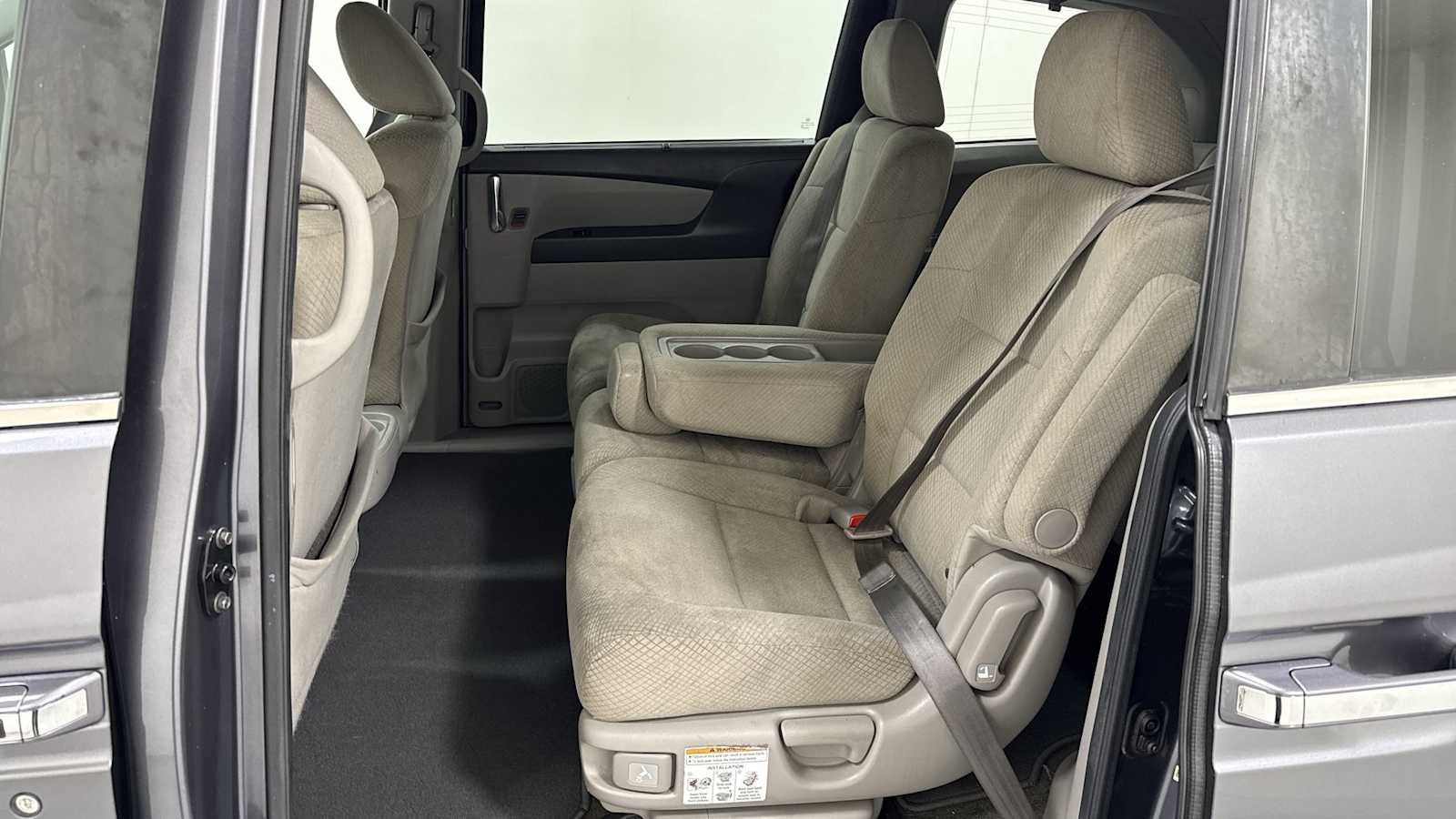 Used 2017 Honda Odyssey SE image 23