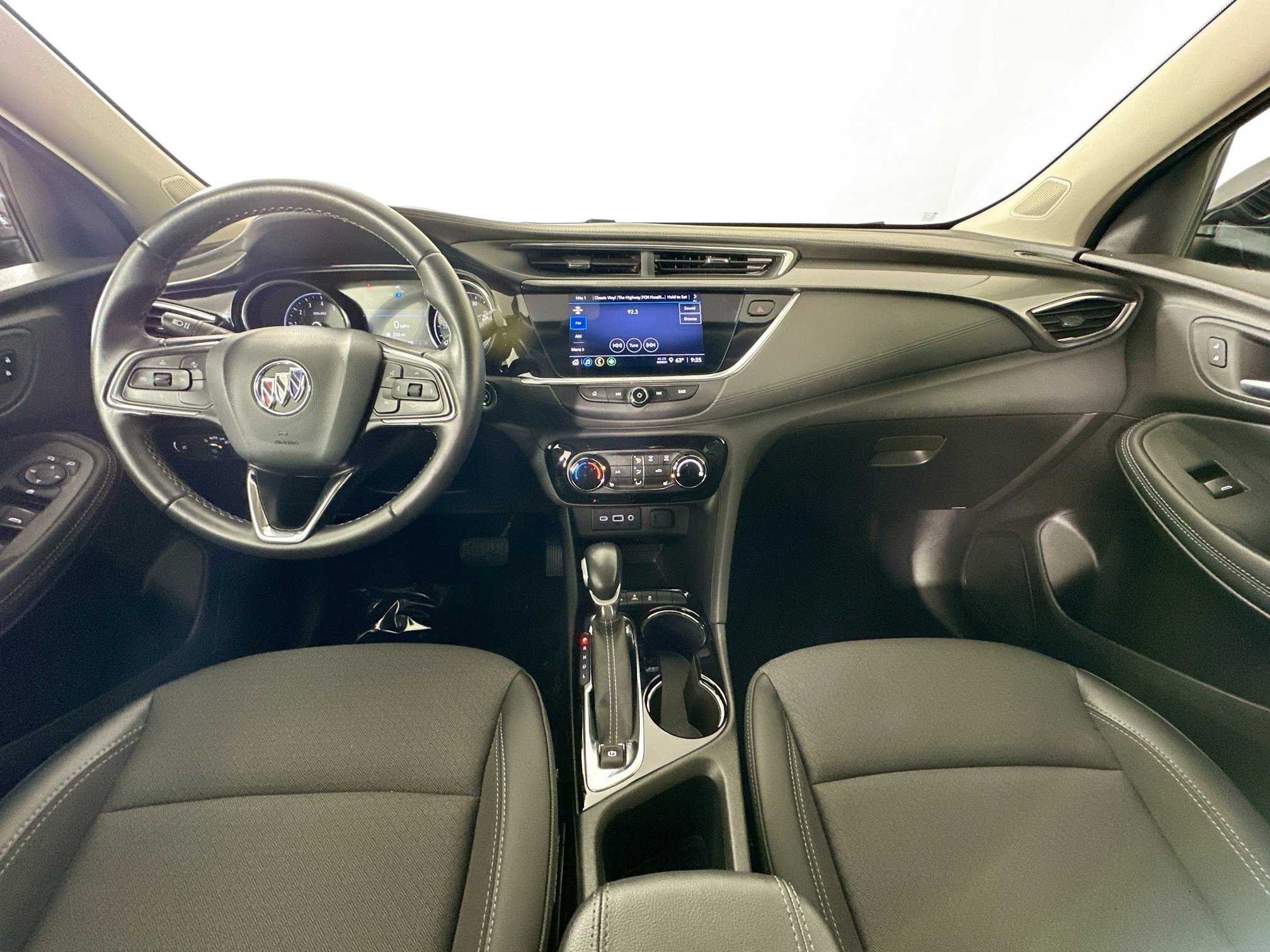 Used 2023 Buick Encore GX Preferred w/ Cold Weather Comfort Package AWD/4WD image 11
