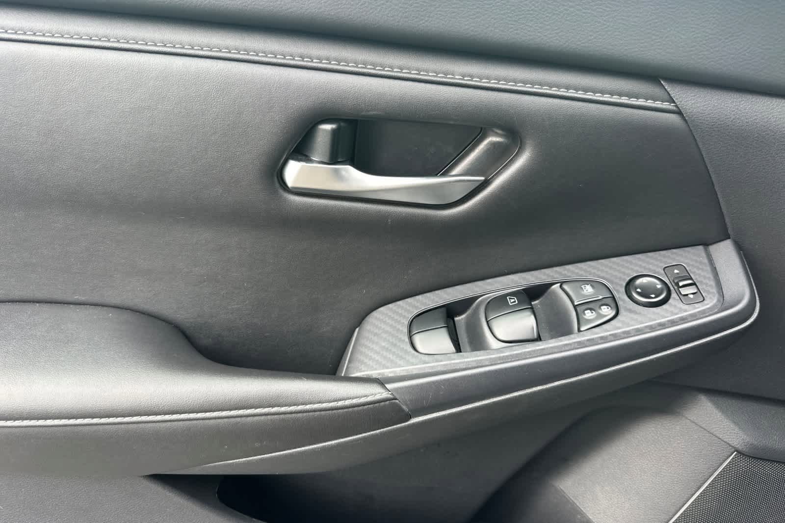 Used 2024 Nissan Sentra SV image 12
