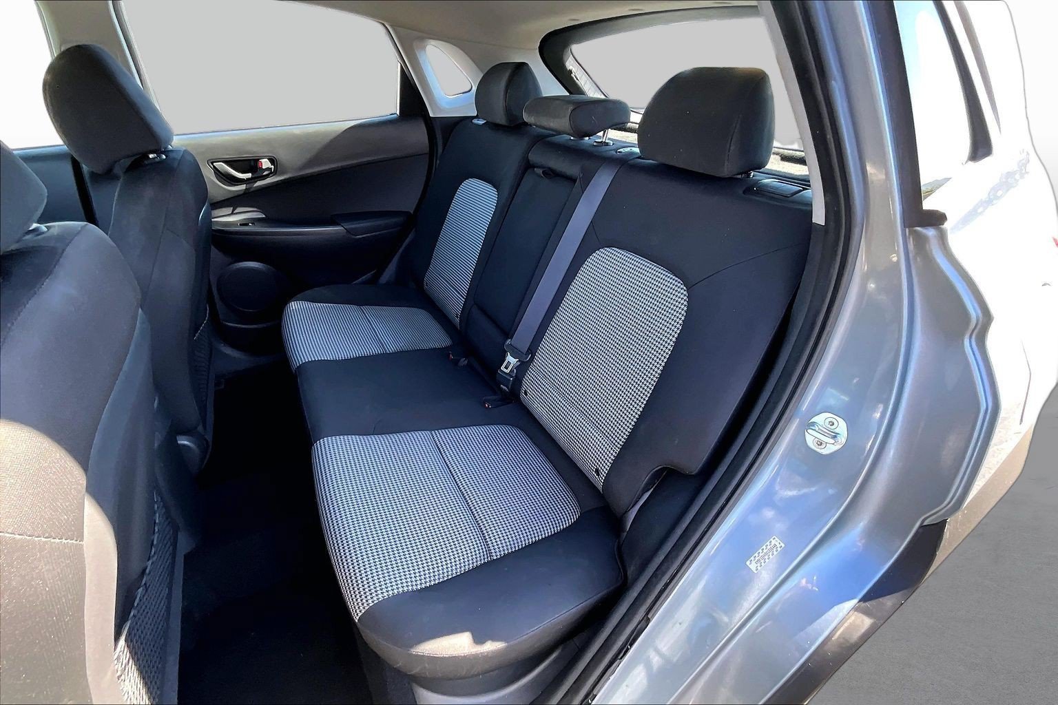 Used 2019 Hyundai Kona SE FWD image 24