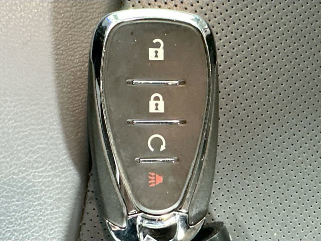 Used 2021 Chevrolet Bolt Premier w/ Infotainment Package image 16