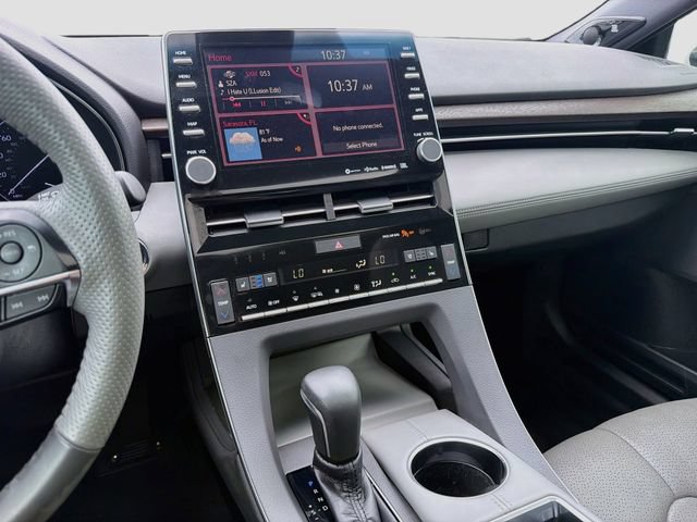Used 2019 Toyota Avalon Limited FWD image 27