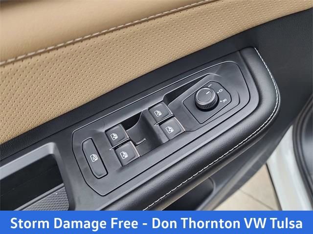 New 2026 Volkswagen Atlas Cross Sport SE image 12