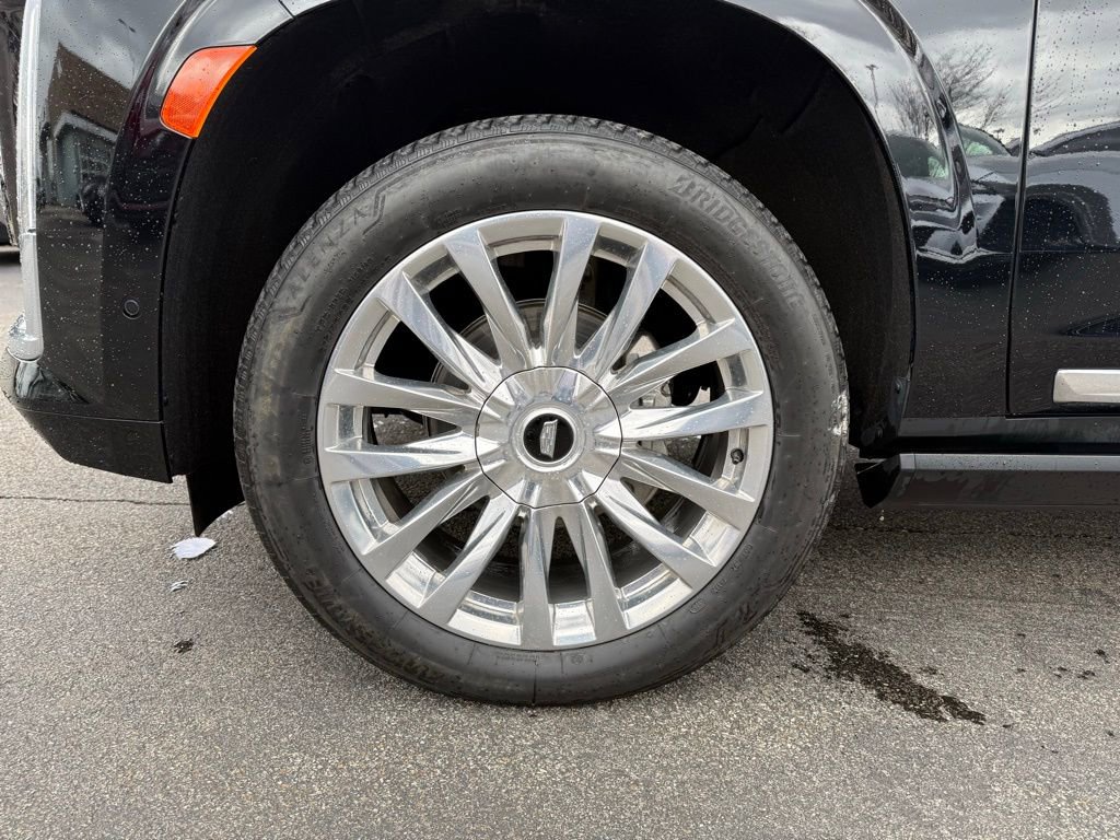 Used 2023 Cadillac Escalade Premium Luxury w/ Performance Package image 27