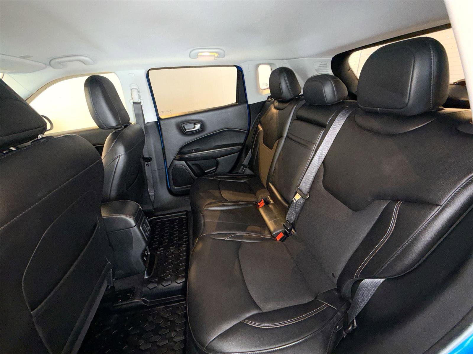 Used 2018 Jeep Compass Latitude w/ Popular Equipment Group image 24