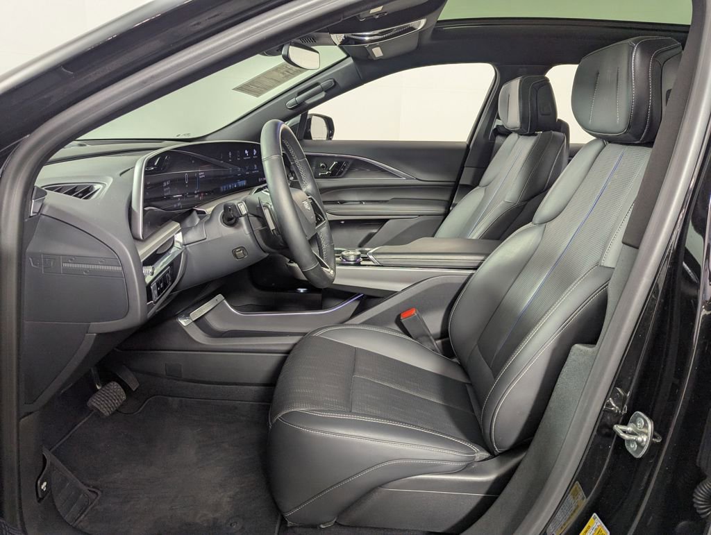 Used 2024 Cadillac Lyriq Sport image 56