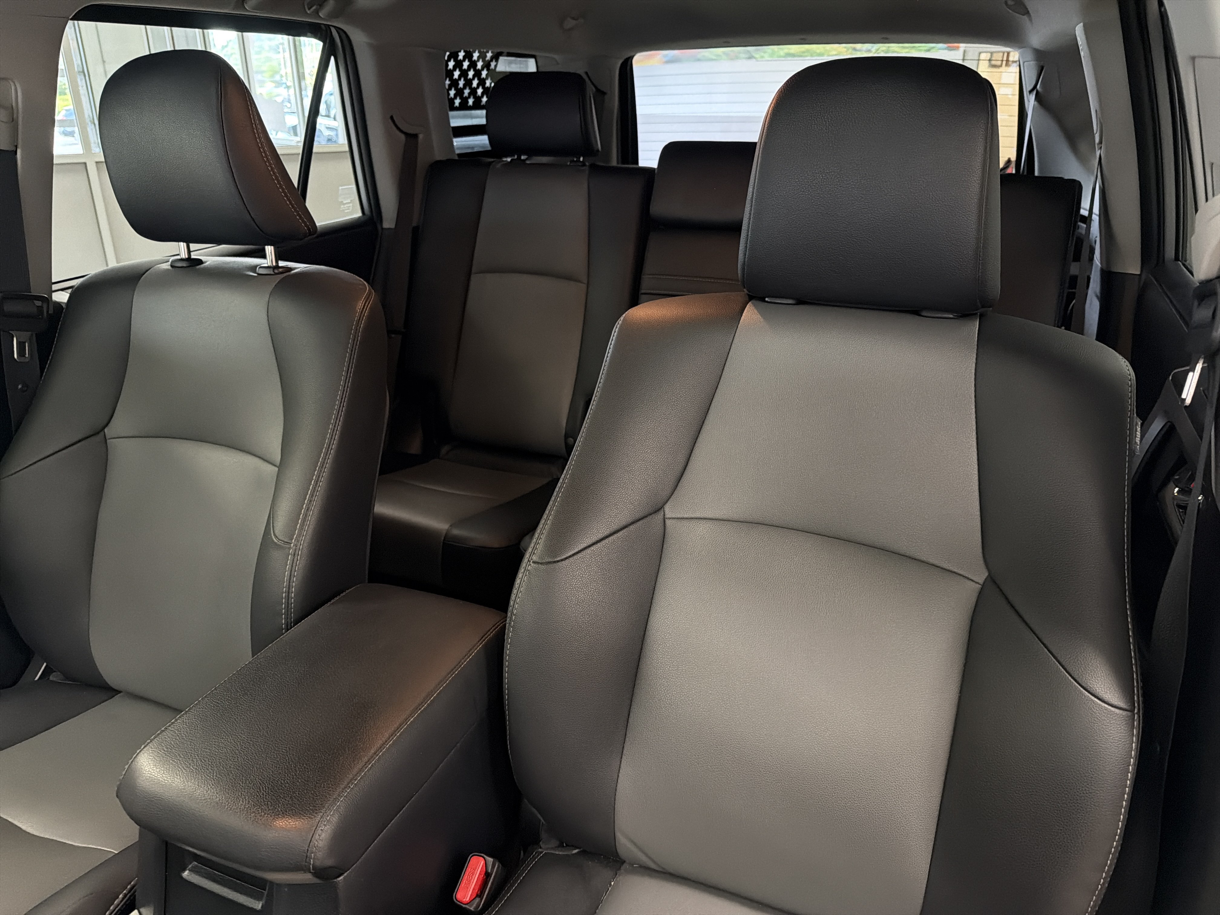 Used 2024 Toyota 4Runner SR5 Premium w/ Moonroof Package AWD/4WD image 22