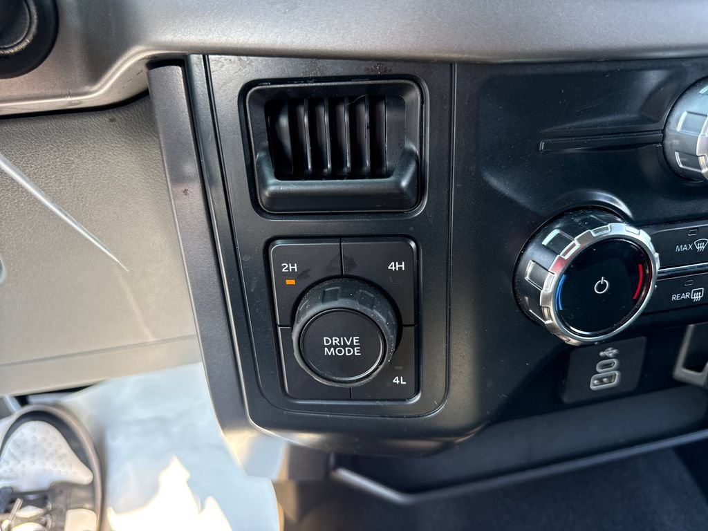Used 2025 Ford F150 XLT w/ Equipment Group 301A Standard AWD/4WD image 39