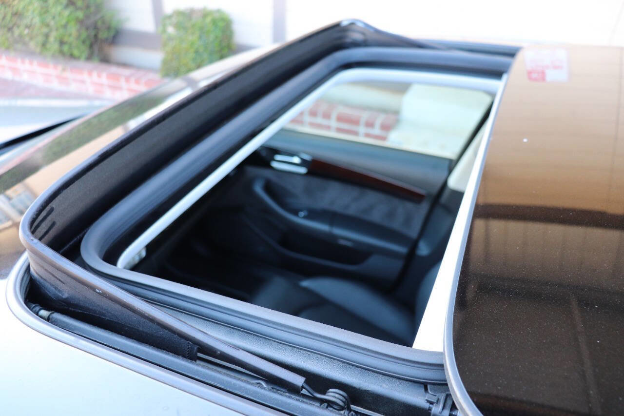 Used 2013 Audi A8 L 3.0T w/ Driver Assistance Pkg image 29