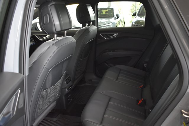 Used 2024 Audi Q4 e-tron Premium Plus AWD/4WD image 24