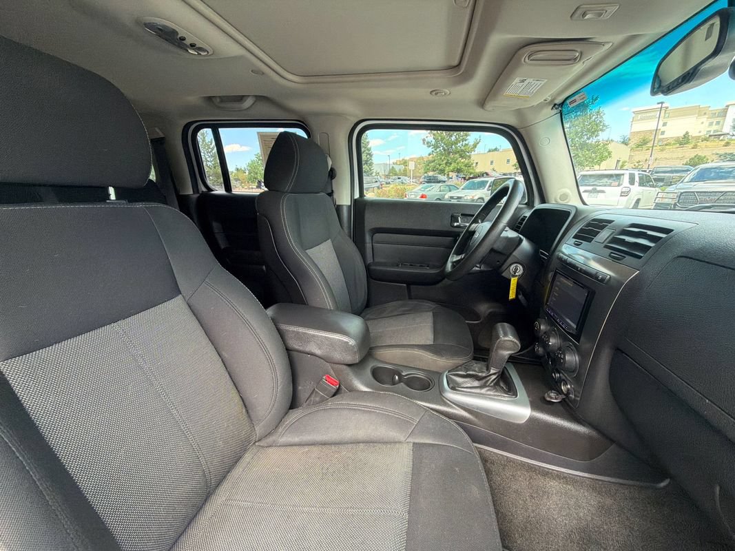 Used 2006 HUMMER H3 w/ Chrome Appearance Package AWD/4WD image 14
