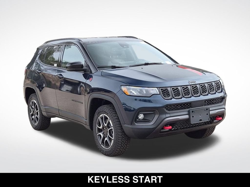 New 2026 Jeep Compass Trailhawk w/ Trailer Tow Group AWD/4WD image 2