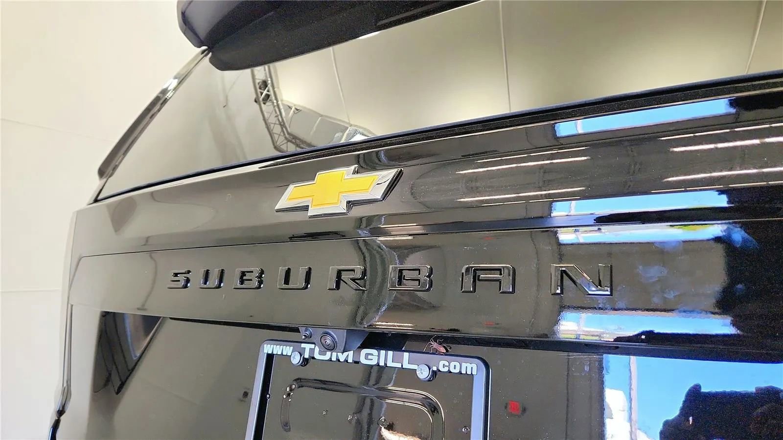 New 2026 Chevrolet Suburban Premier image 16