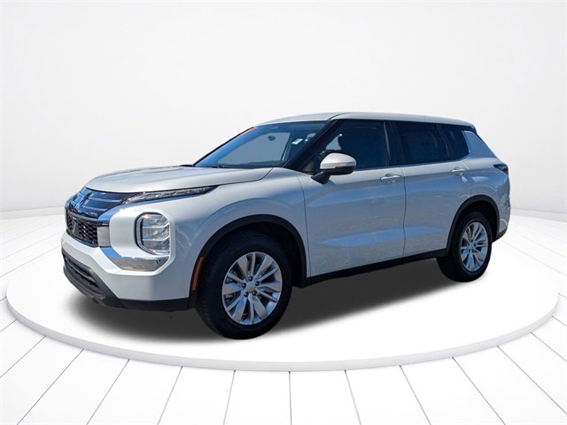 New 2025 Mitsubishi Outlander ES image 7