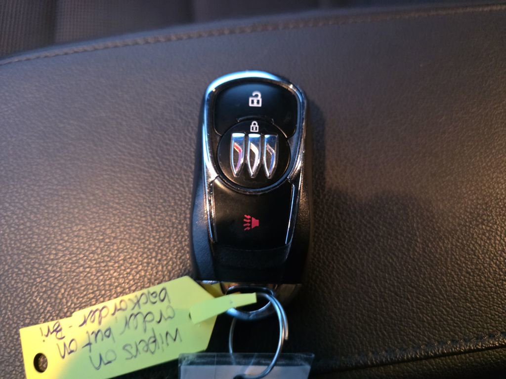 Used 2024 Buick Envista Preferred image 37