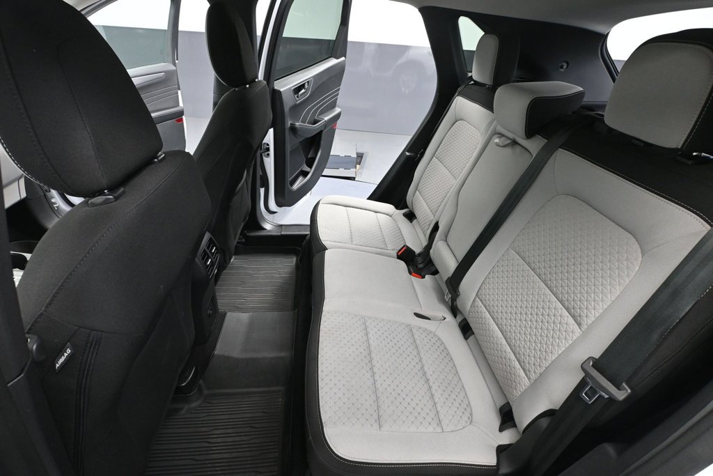 Used 2023 Ford Escape Active w/ Cold Weather Package FWD image 30