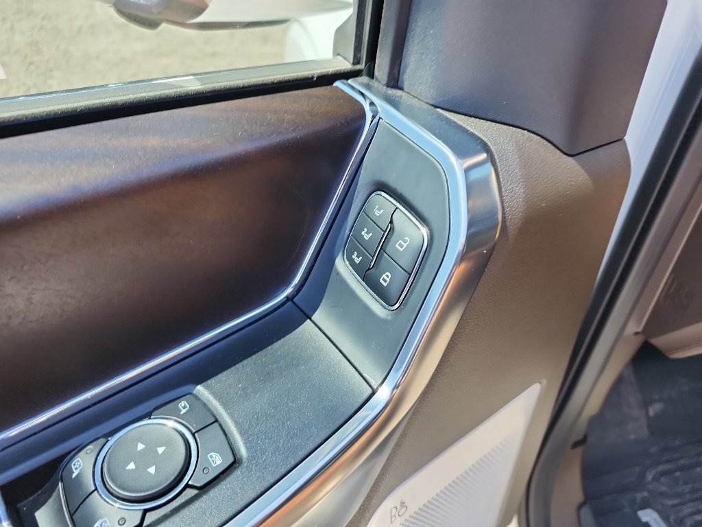 Used 2025 Ford F150 King Ranch w/ FX4 Off-Road Package image 22
