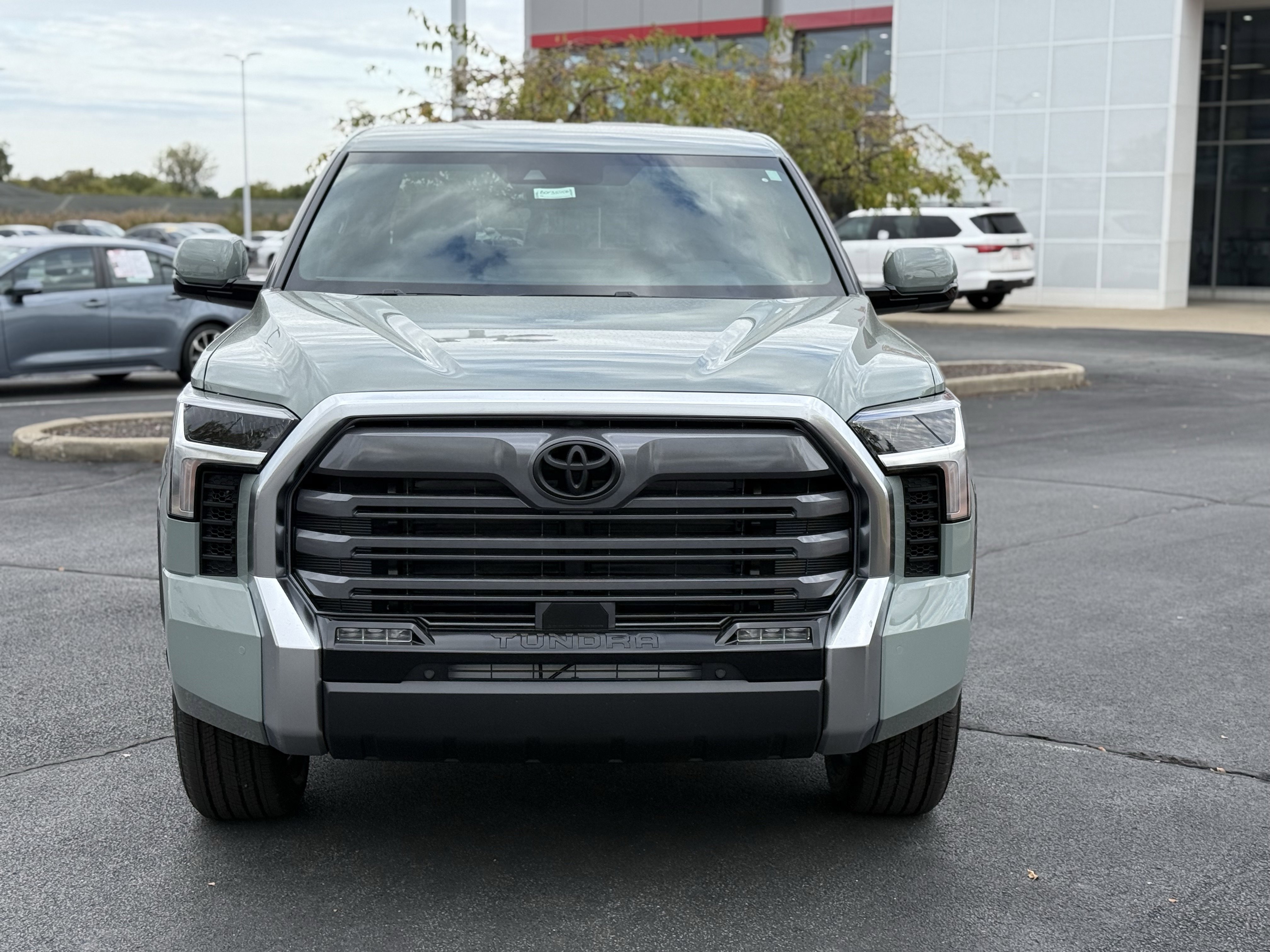 New 2026 Toyota Tundra Limited w/ Power Package image 2