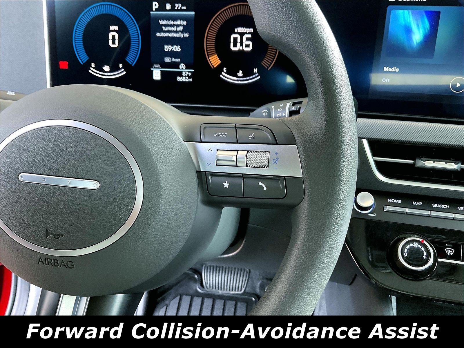 Used 2025 Hyundai Sonata SE FWD image 12