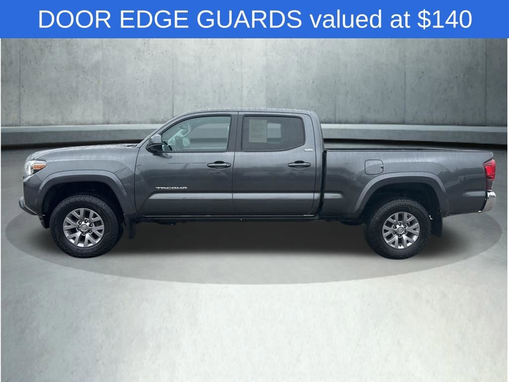 Used 2019 Toyota Tacoma SR5 AWD/4WD image 5