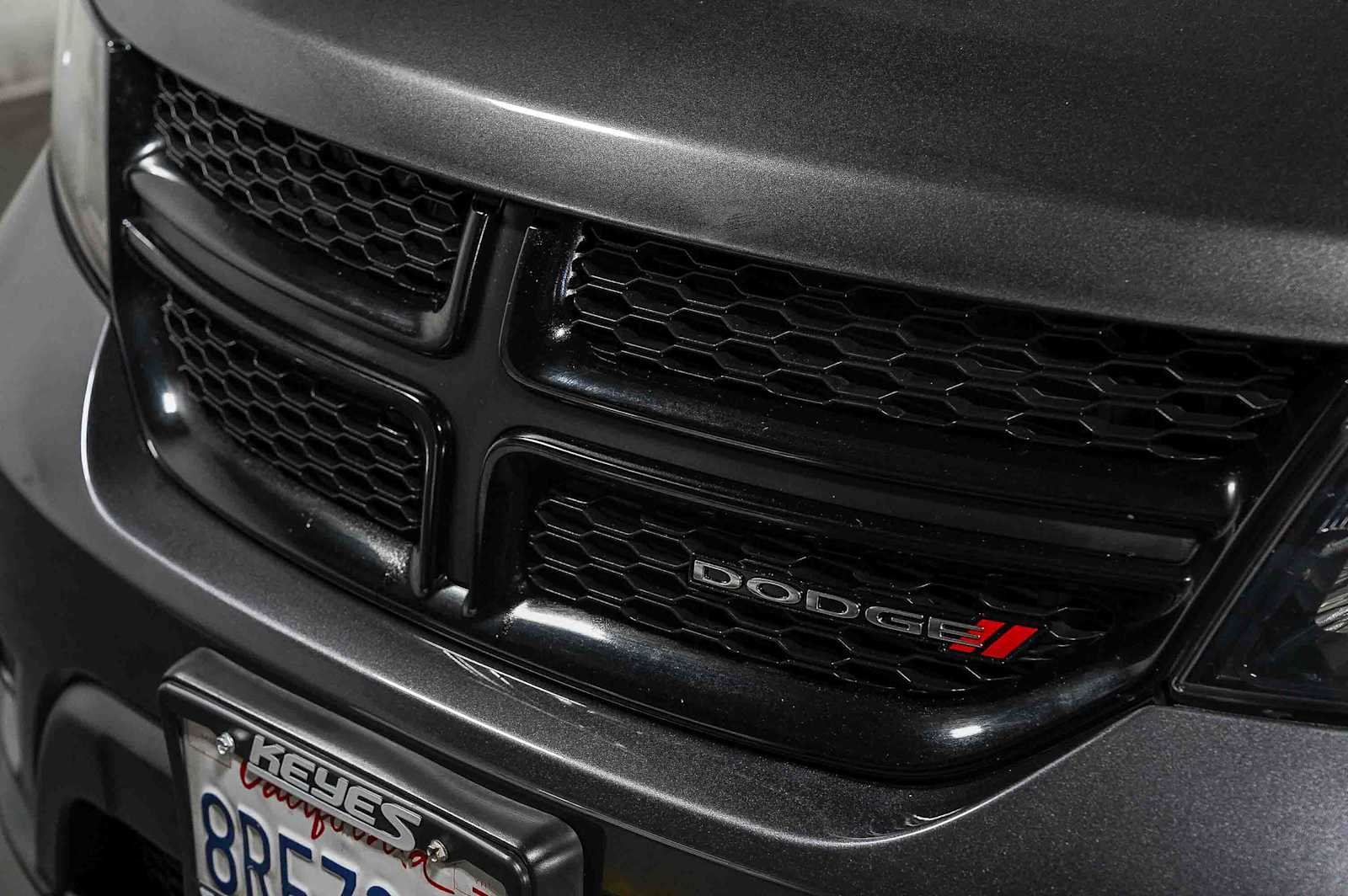 Used 2019 Dodge Journey SE w/ Premium Group FWD image 8