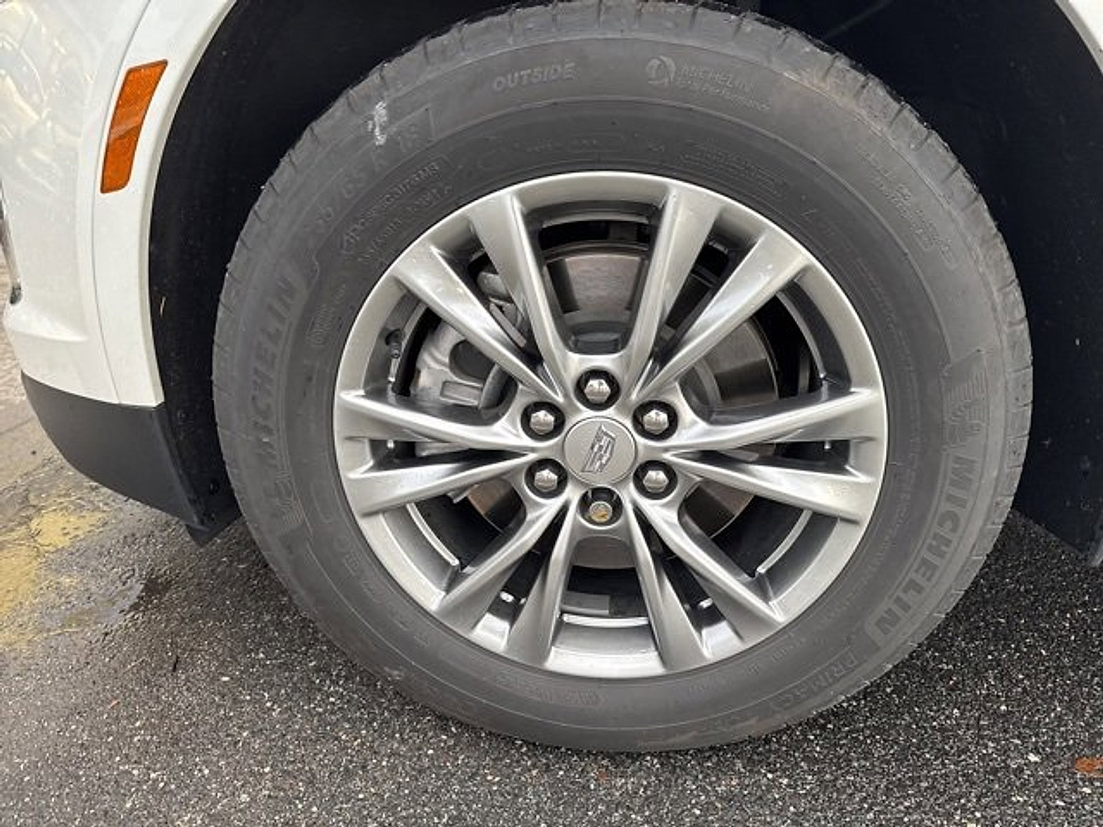 Used 2022 Cadillac XT5 Premium Luxury image 11