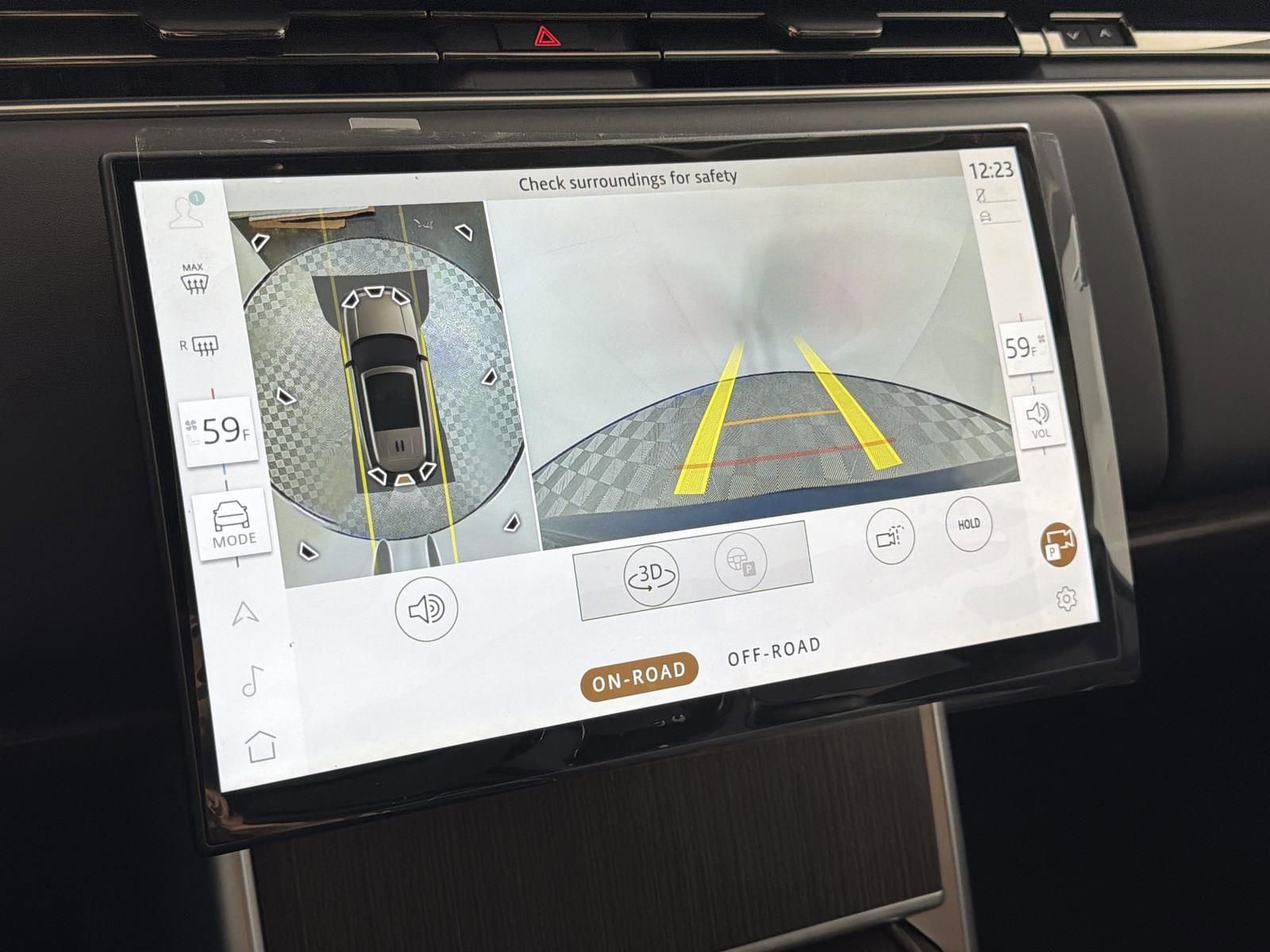 New 2026 Land Rover Range Rover Long Wheelbase SE image 17