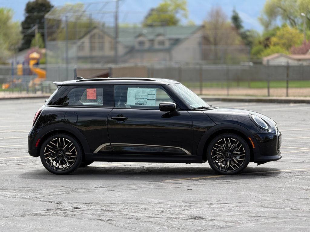 New 2026 MINI Cooper S FWD image 4
