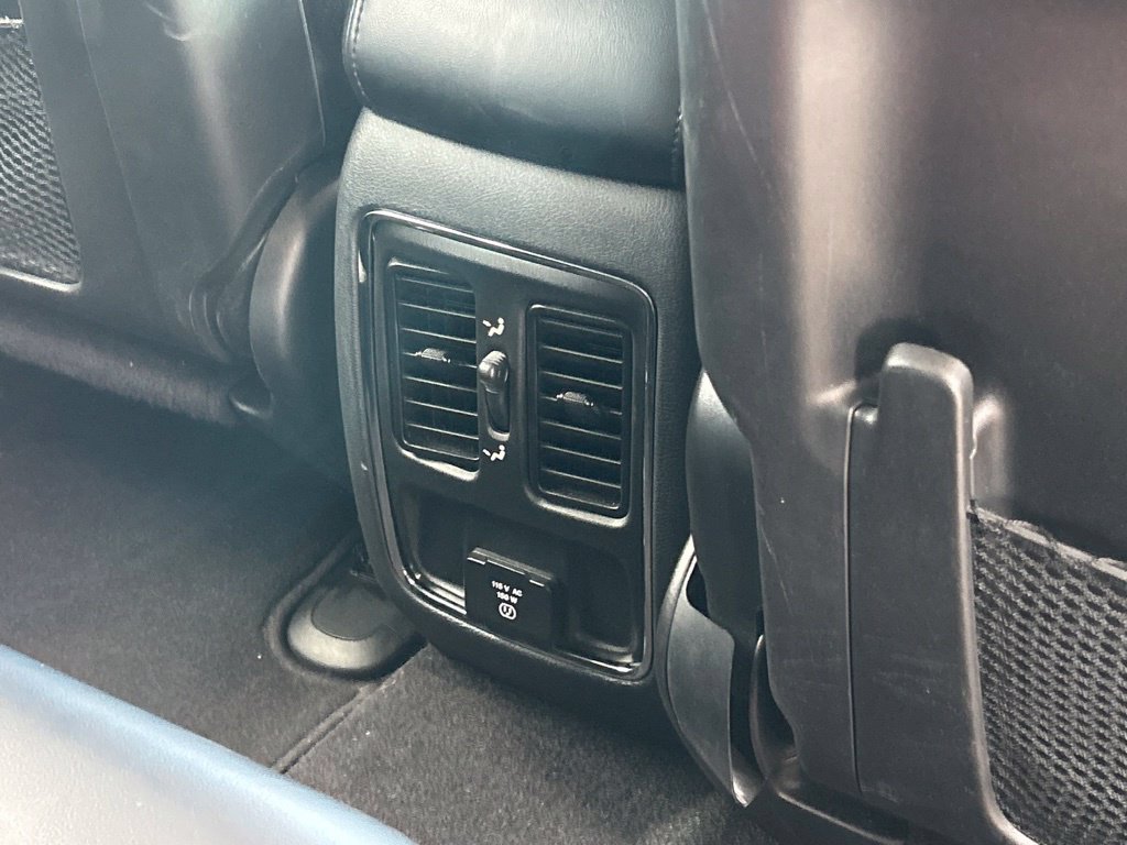 Used 2019 Jeep Grand Cherokee Altitude RWD image 45